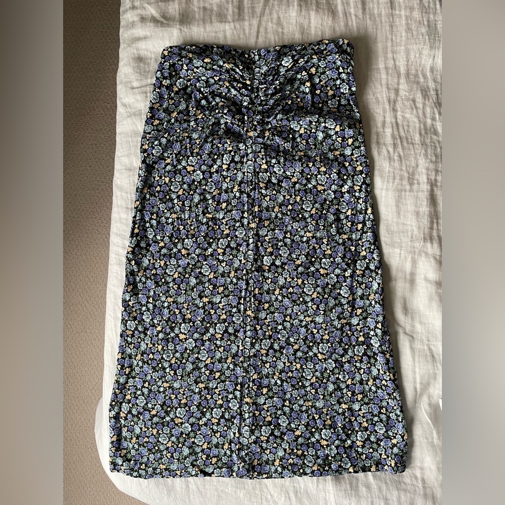 Rouje size 38 ruched floral knee-length skirt never worn